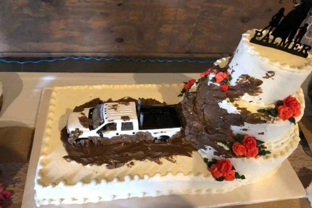 Mud Truck Wedding Cake