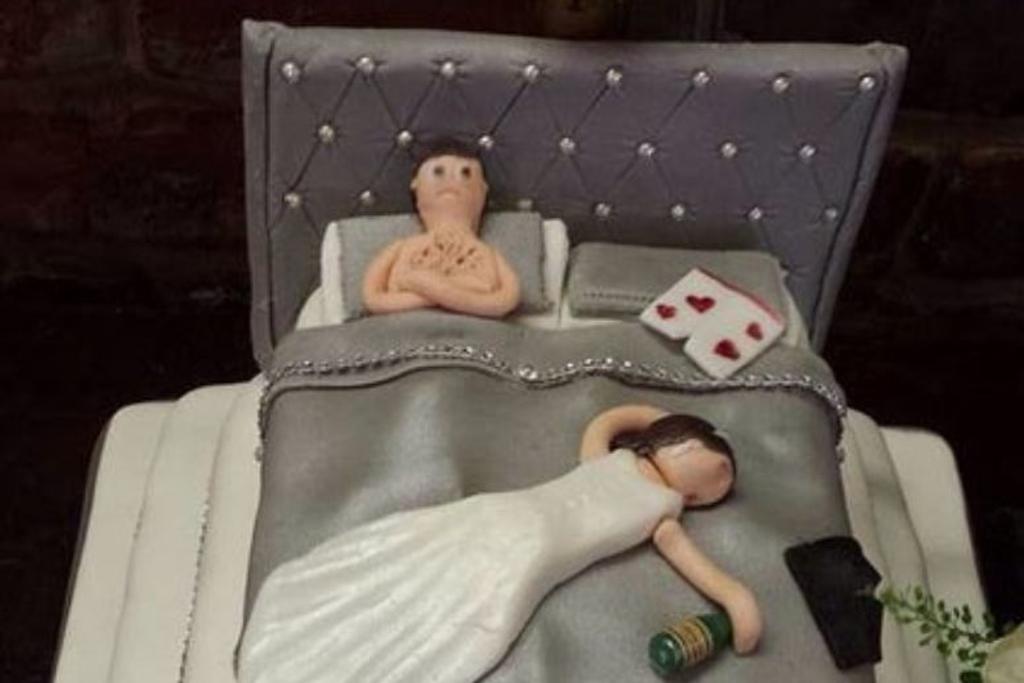 Bride Groom Bed Cake 