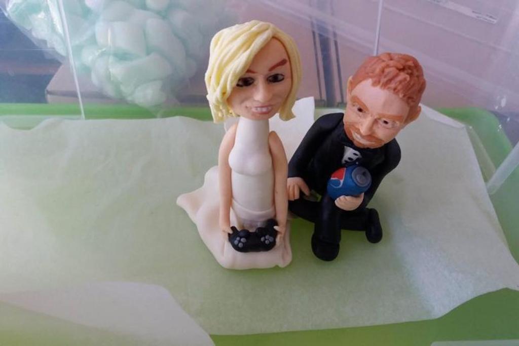 Funny Terrible Wedding Cake 