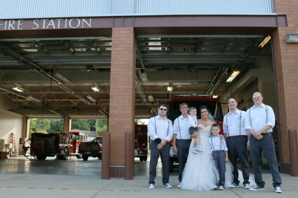 viral bride firefighter wedding