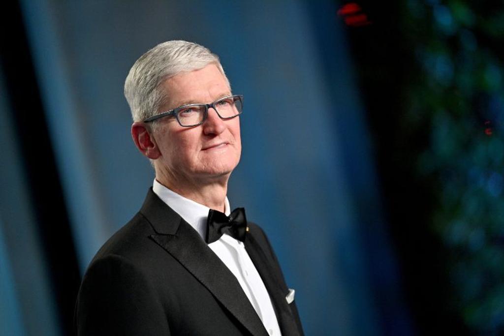 Tim Cook, Morning Exercise