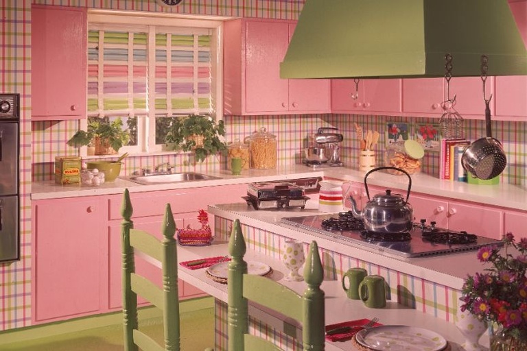 pastel barbie malibu kitchen
