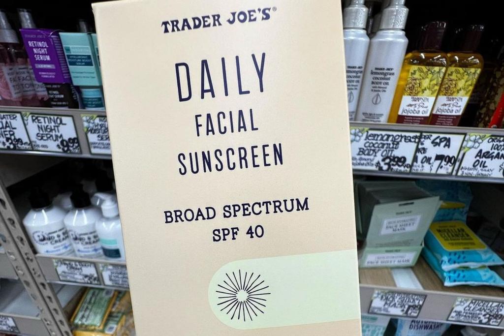trader joes supergoop sunscreen 